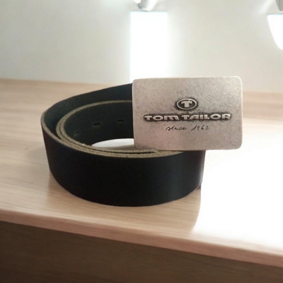 Belt With Embossed Buckle Tom Tailor - Picture 1 of 10
